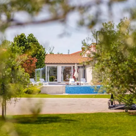Milemanda Villa