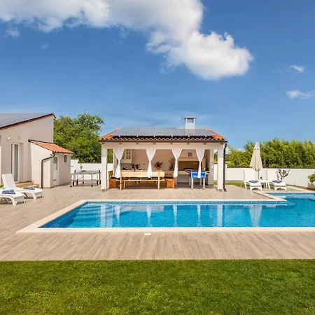 Milemanda Villa