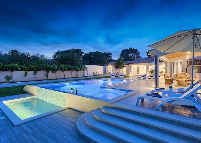 빌라 Milemanda 반졸레