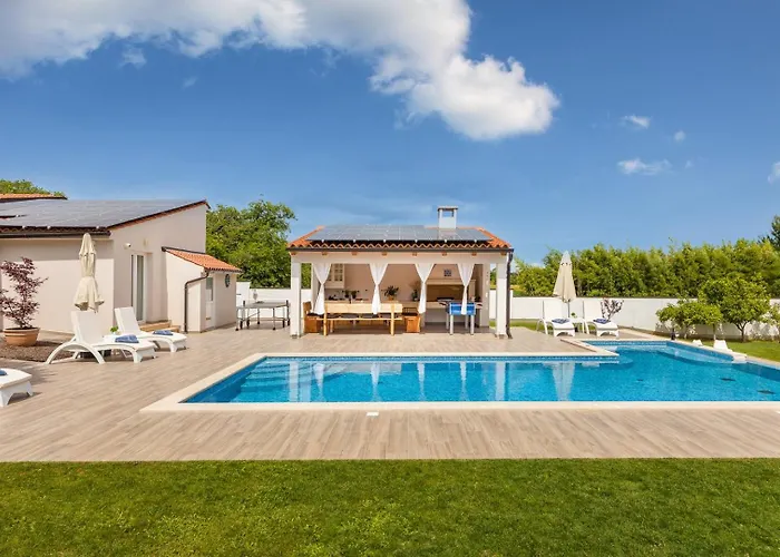 Milemanda Villa